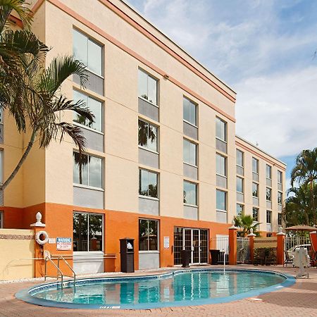 Best Western Fort Myers Inn And Suites Udogodnienia zdjęcie