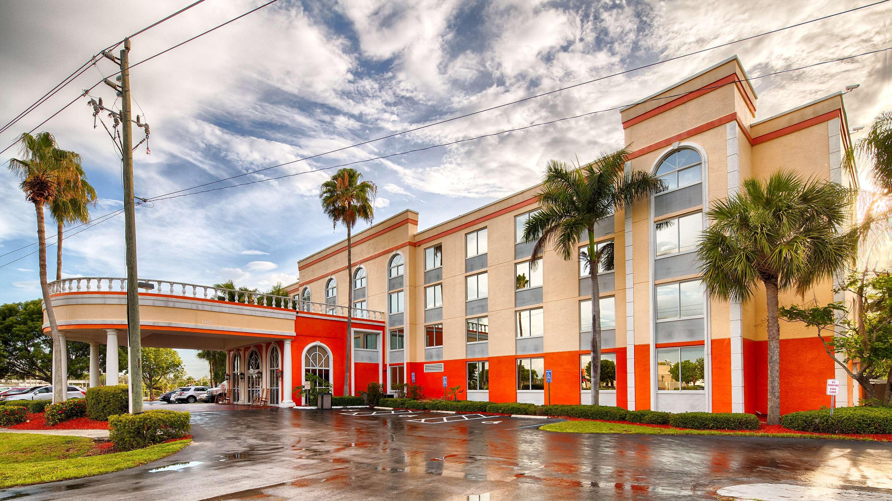 Best Western Fort Myers Inn And Suites Zewnętrze zdjęcie